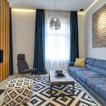 Luxury Apartment By Hi5 -Andrassy Suite Budapest Eksteriør bilde