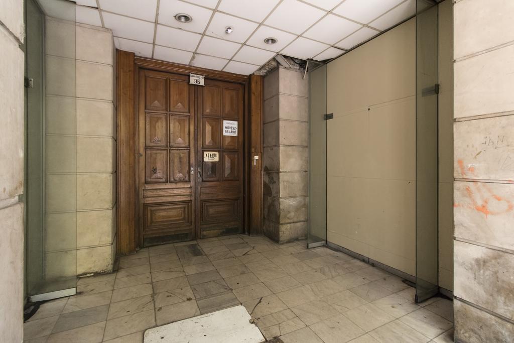 Luxury Apartment By Hi5 -Andrassy Suite Budapest Eksteriør bilde