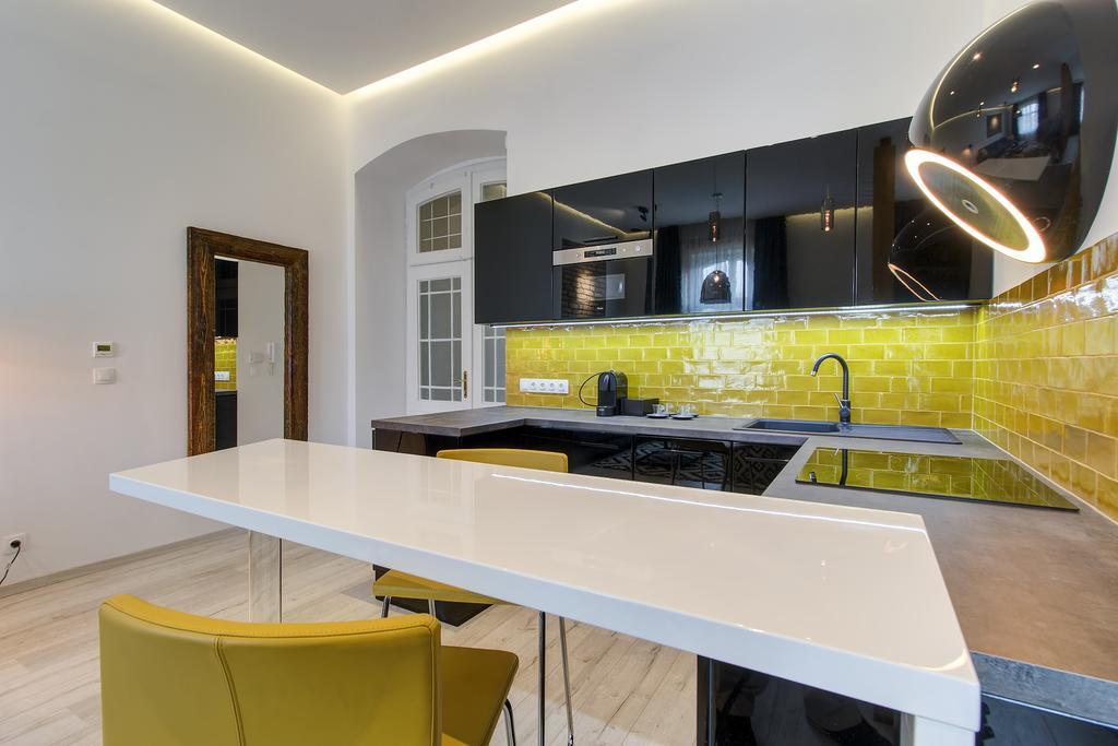 Luxury Apartment By Hi5 -Andrassy Suite Budapest Eksteriør bilde